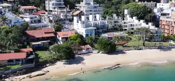 Image related to Bombinhas