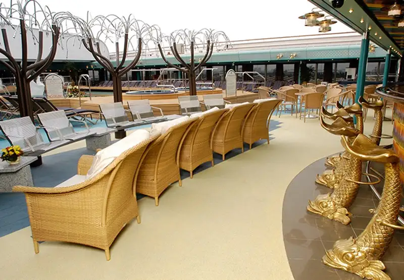 Lido Bar
