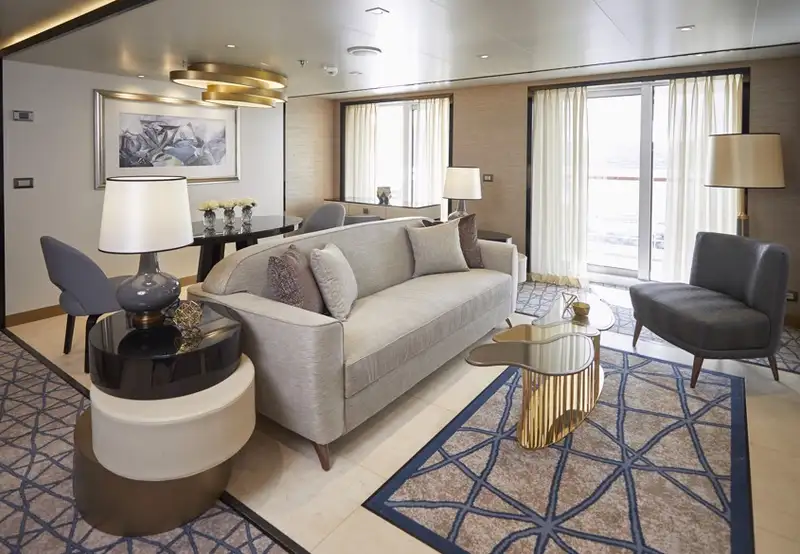 Regent Seven Seas Splendour