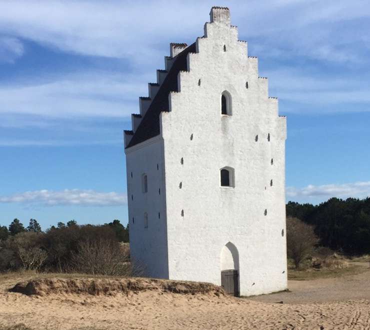 Tilsandede Kirke