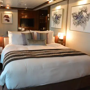 Image related to 2-Bedroom Deluxe Family Suite with Balcony
