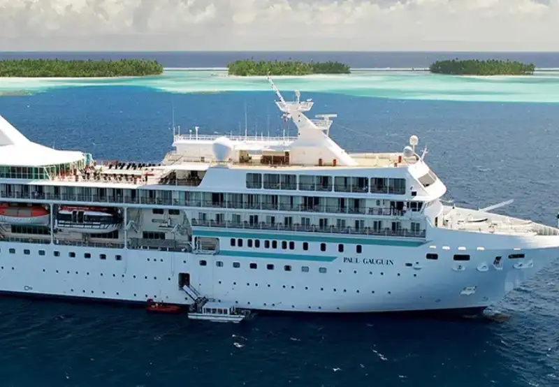 MS PAUL GAUGUIN sailing
