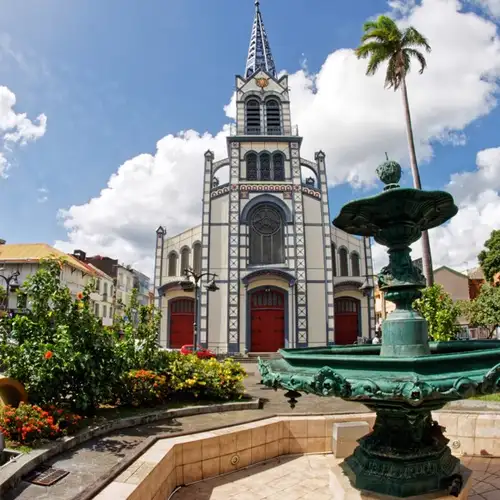 Image related to Fort de France (Martinique)