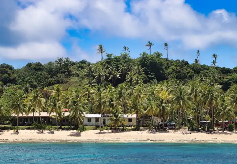 Dravuni Island Village