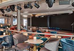 Explorer Lounge