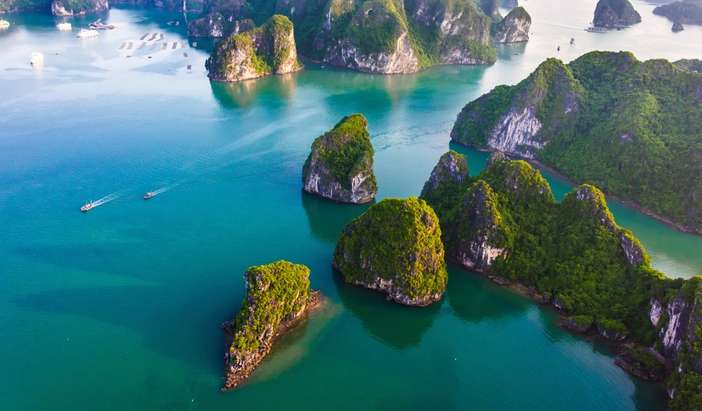 Transfer Hanoi - Halong Bay