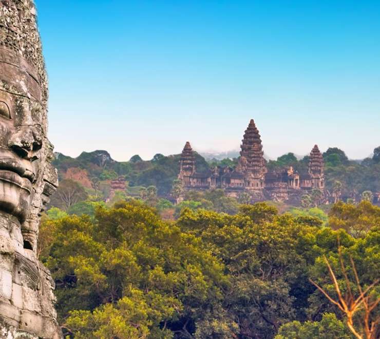 Kingdom of Wonder Tour: Phnom Penh, Majestic Mekong, & Siem Reap