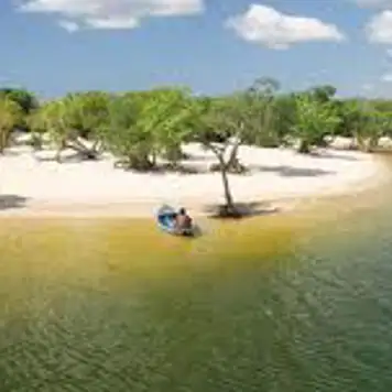 Image related to Lago Verde (Green Lake)