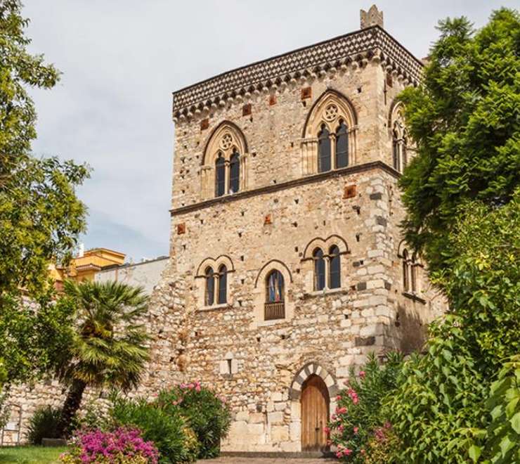 Corvaja Palace