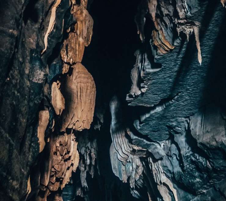 Manjanggul Cave
