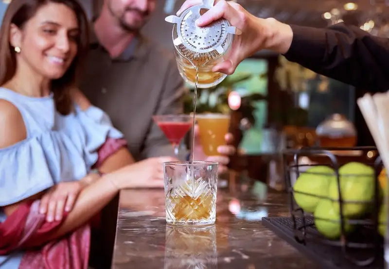 Bar