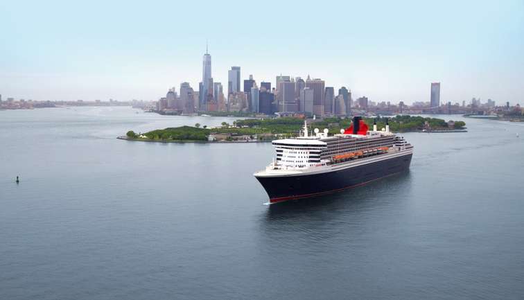 Queen Mary 2 in New York
