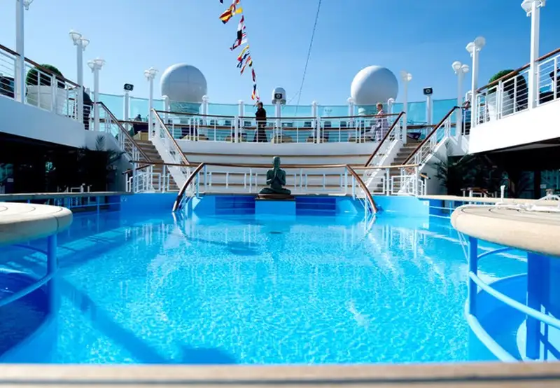Oasis Pool