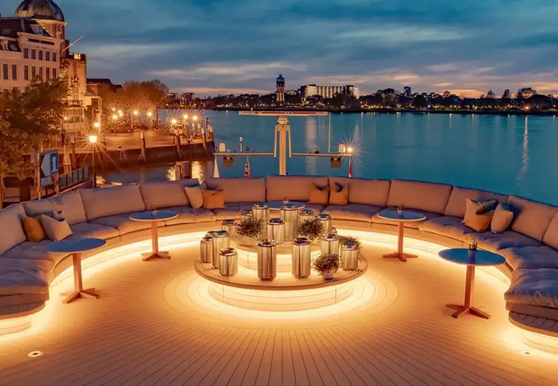 Conversation Pit