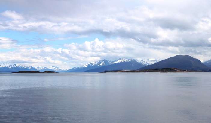 Strait of Magellan - Cruising