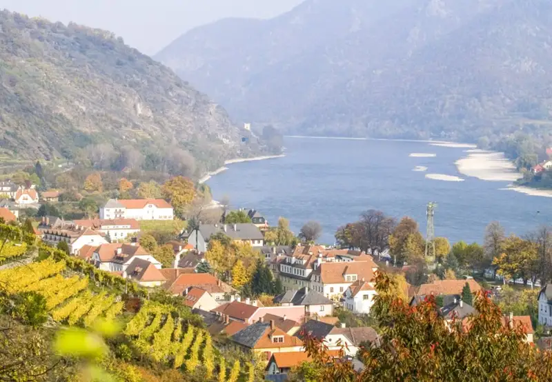 Tausendeimerberg (Thousand Bucket Mountain)