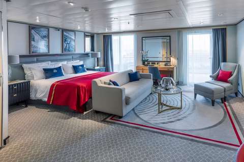 Image related to Suite Queen Mary 2