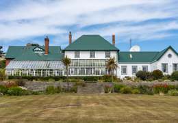 IgluCruise.Application.ViewModels.Shared.WebImageViewModel?.Description