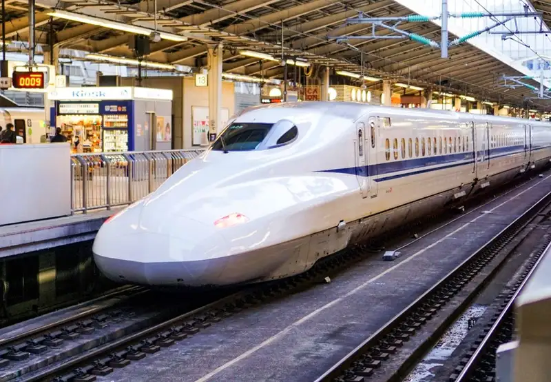 Shinkansen (Bullet Train)