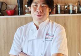 IgluCruise.Application.ViewModels.Shared.WebImageViewModel?.Description