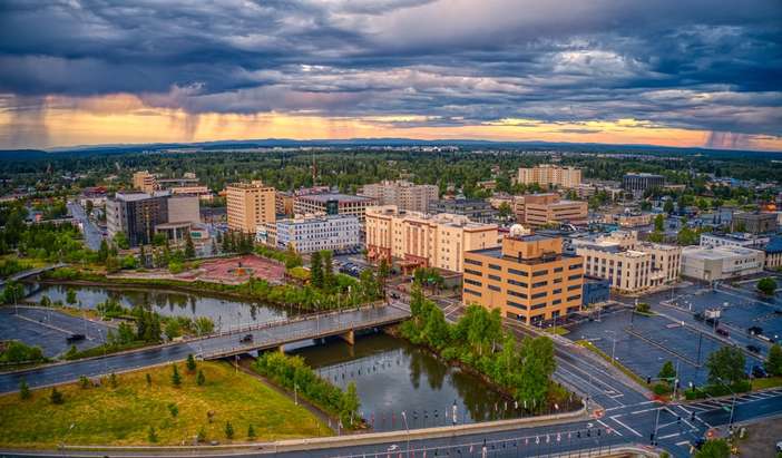 Coach: Denali to Fairbanks
