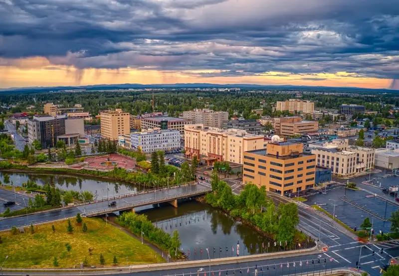 Coach: Denali to Fairbanks