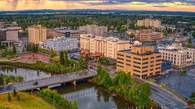 Coach: Denali to Fairbanks