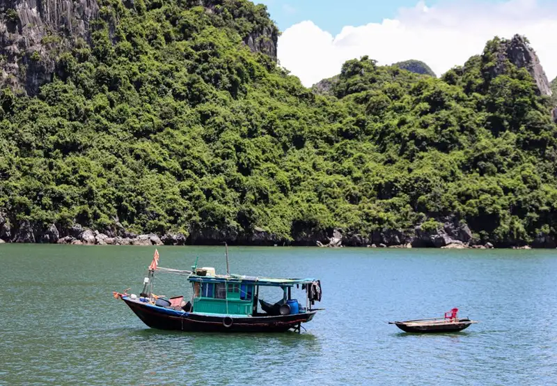 Image related to Cát Bà Island