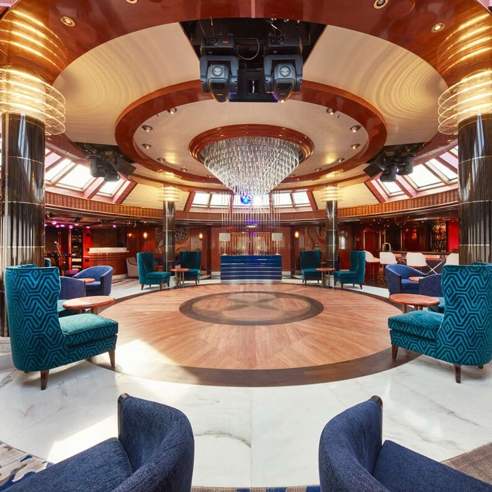 Yacht Club