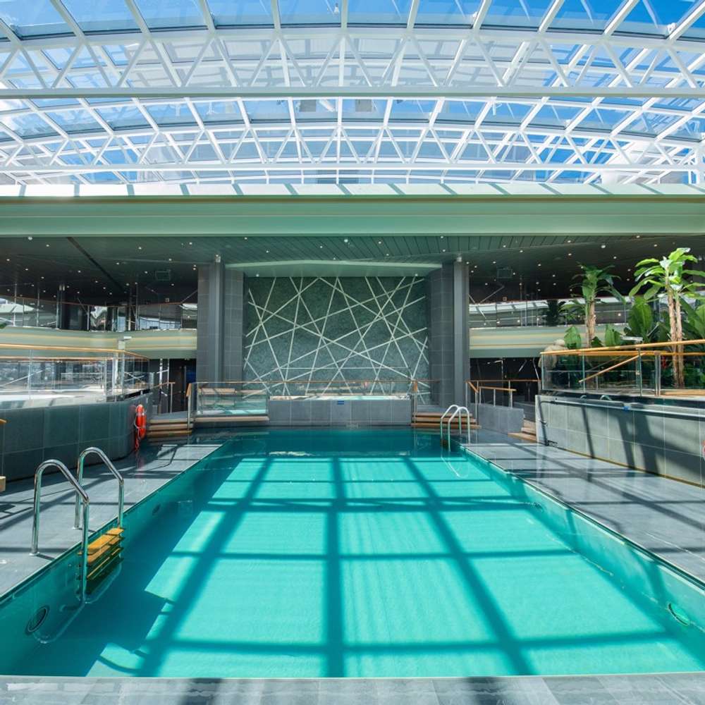 Tropical Pool
