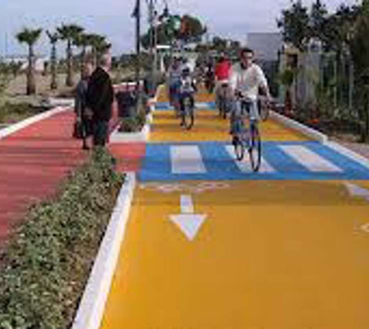 Cycling the "Bicipolitana"