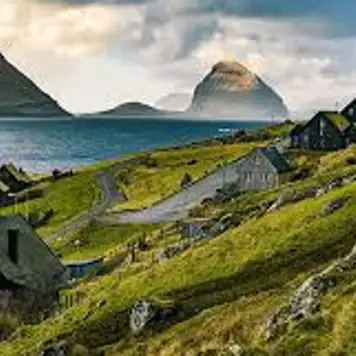 Image related to Gamli Handil (The Old Shop)