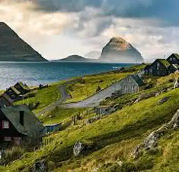 Image related to Gamli Handil (The Old Shop)