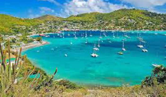 Admiralty Bay, Bequia
