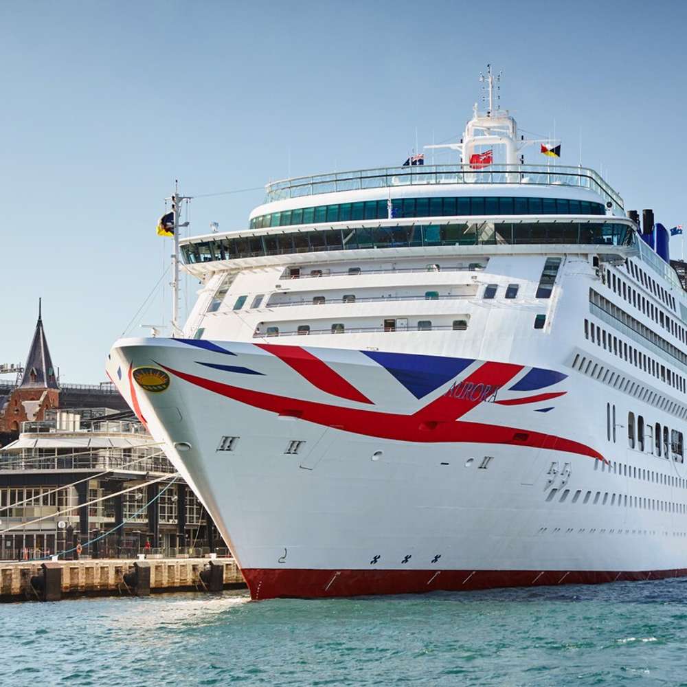 P & O Aurora