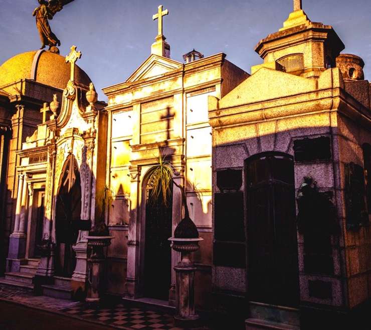 La Recoleta Cemetery