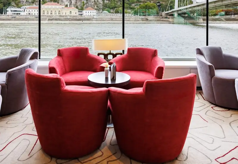 Panorama Lounge