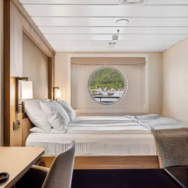 Image related to Arctic Superior Outside Middle Deck