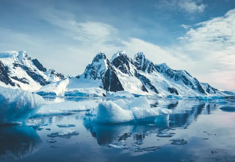 Antarctic Experience (Scenic Cruising) - Overnight onboard
