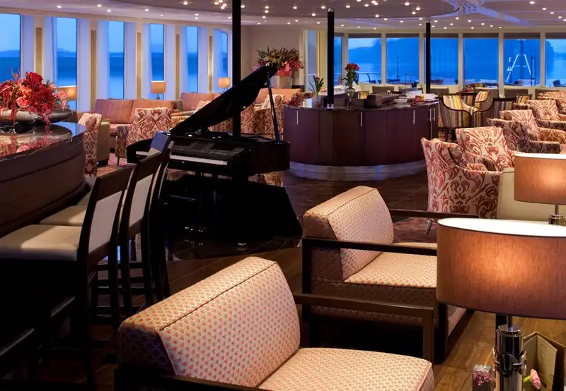 Main Lounge