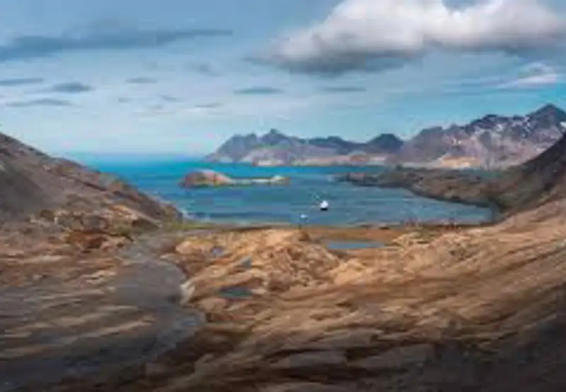 Panoramic Hiking