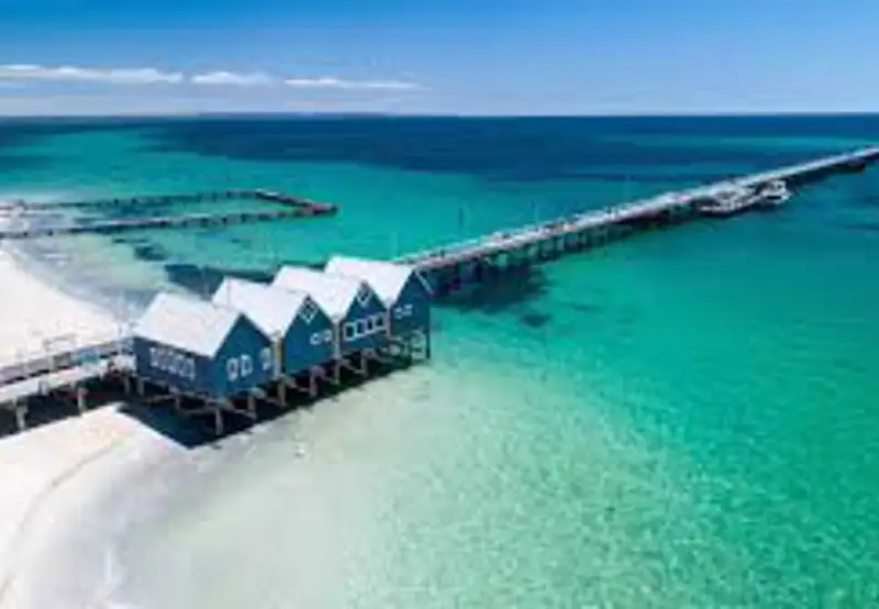 Busselton (tours to Margaret River)
