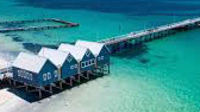 Busselton (tours to Margaret River)