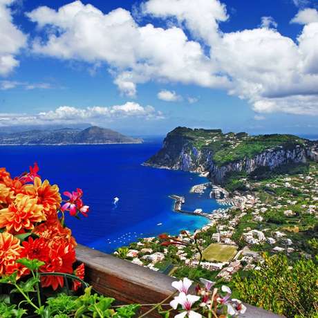 Photo overview of Capri (Naples)
