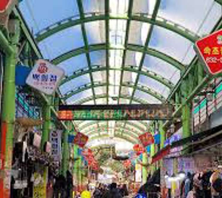 Sokcho Tourist & Fishery Market