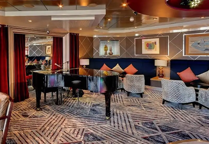 Piano Bar