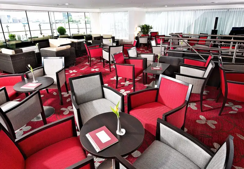 Panorama Lounge