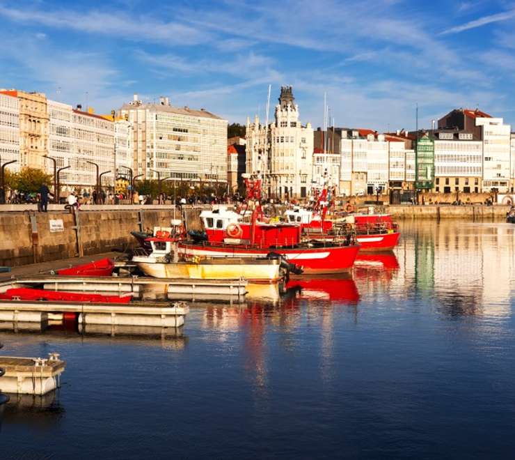 La Coruña (tours to Santiago de Compostela)