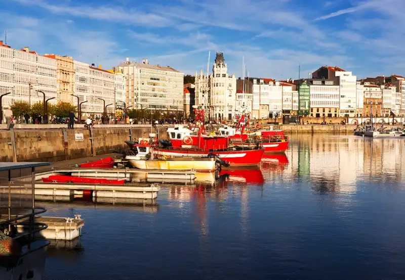 La Coruña (tours to Santiago de Compostela)