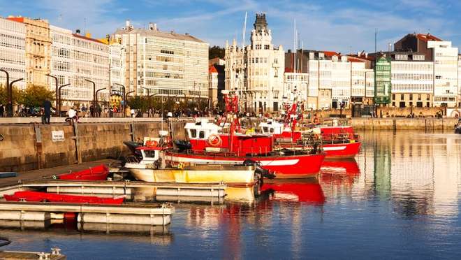 La Coruña (tours to Santiago de Compostela)